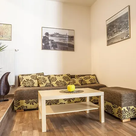 Apartment In City Bastova