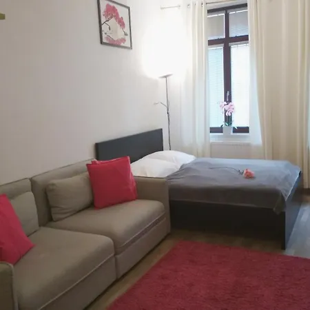 In City Bastova Apartment Bratislava
